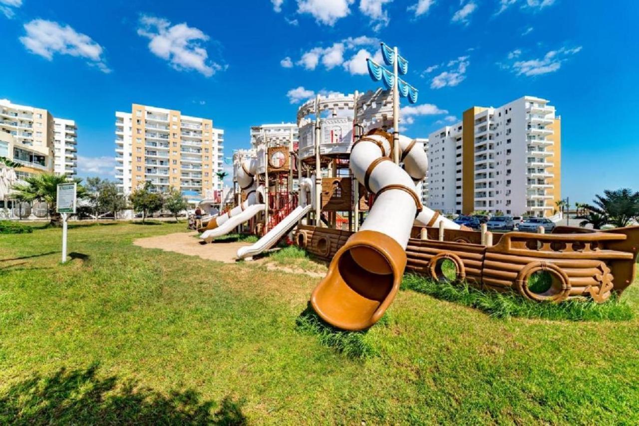 Tiberius Pool Apartments In Caesar Resort & Spa Trikomo エクステリア 写真