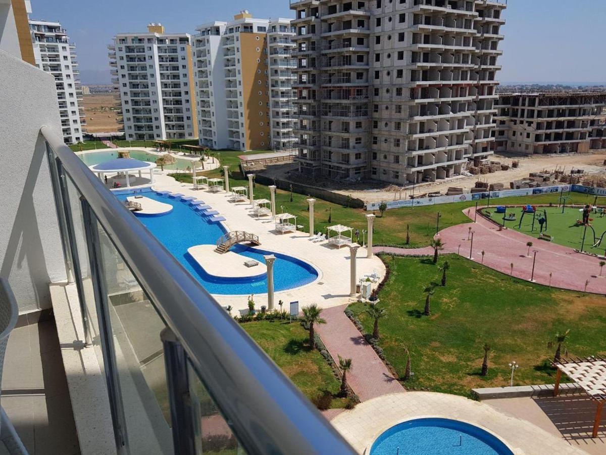Tiberius Pool Apartments In Caesar Resort & Spa Trikomo エクステリア 写真